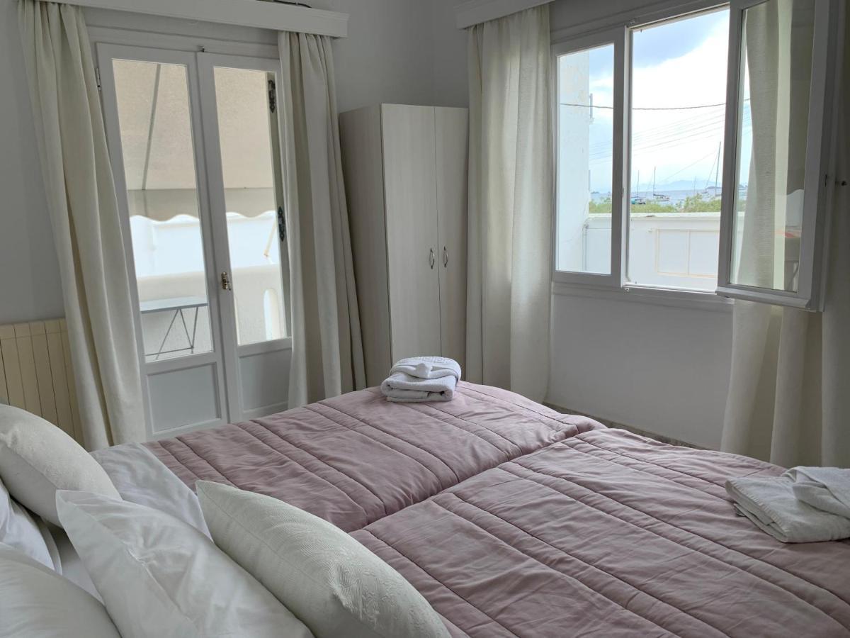 Studio Apartment Violetta At Livadia Beach Párosz Kültér fotó