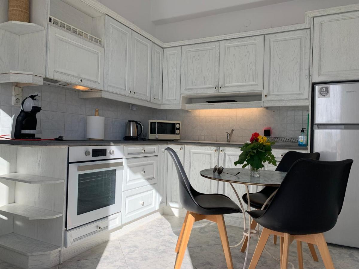 Studio Apartment Violetta At Livadia Beach Párosz Kültér fotó