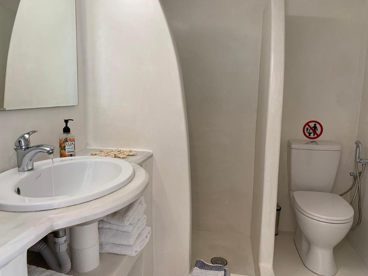 Studio Apartment Violetta At Livadia Beach Párosz Kültér fotó